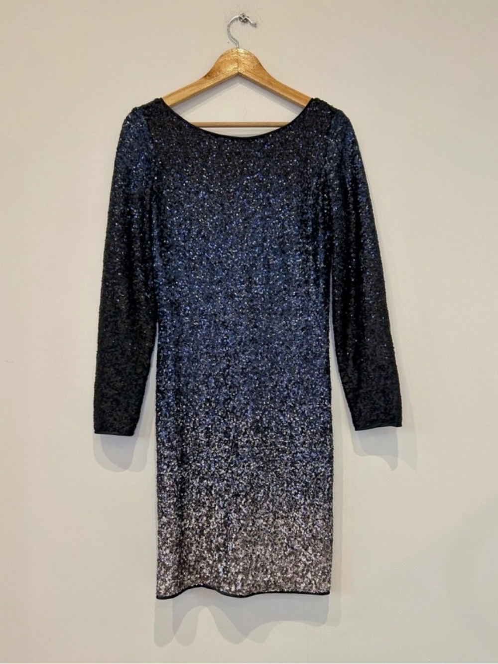Sparkling Navy to Silver Ombre Sequin Mini Dress. Size 6.